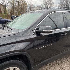 CHEVROLET TRAVERSE LT CLOTH - 2