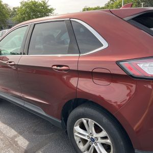 FORD EDGE SEL - 6