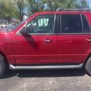 FORD EXPEDITION XLT - 4