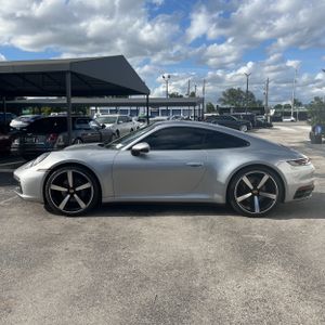 Porsche 911 Carrera - 3