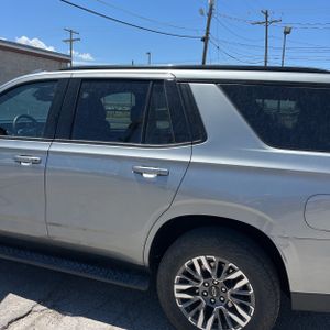 2025 Chevrolet TAHOE Z71 照片 6