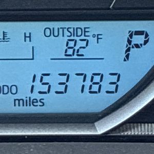 2014 Toyota RAV4 LE — фото 40