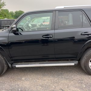 صورة 4 لـ 2017 Toyota 4RUNNER SR5 PREMIUM