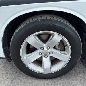 2014 Dodge CHALLENGER R/T thumbnail 17
