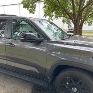 2024 Toyota SEQUOIA LIMITED 缩略图 13