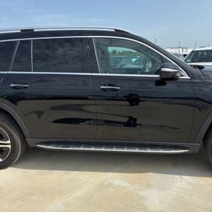 2022 Mercedes-BENZ GLS — миниатюра 11