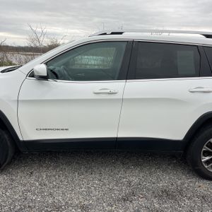 JEEP CHEROKEE LATITUDE PLUS - 4