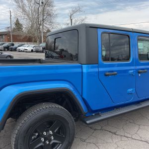 JEEP GLADIATOR SPORT S - 9