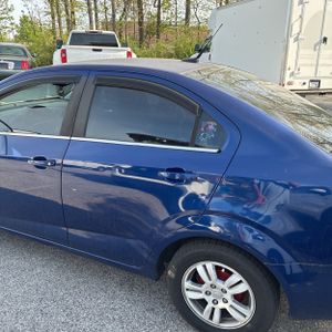 CHEVROLET SONIC LT AUTO - 6