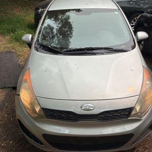 2013 KIA RIO 5-DOOR LX — миниатюра 12