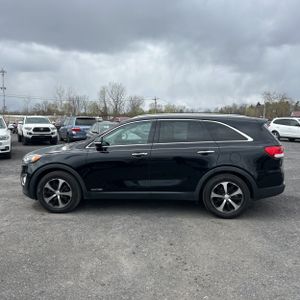 KIA SORENTO EX V6 - 3