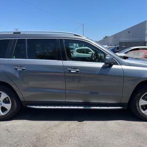 2017 Mercedes-BENZ GLS — фото 11