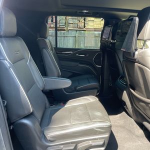 2021 Cadillac ESCALADE ESV SPORT 照片 34