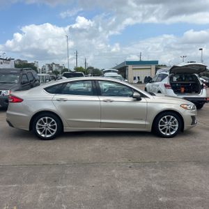 FORD FUSION HYBRID SE - 10