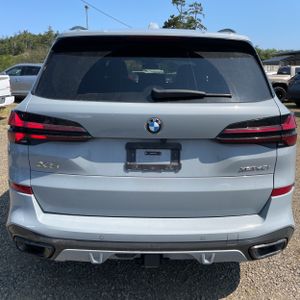 صورة 7 لـ 2025 BMW X5 XDRIVE40I