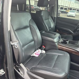 صورة 33 لـ 2019 Chevrolet TAHOE LT