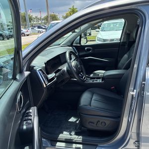 2025 KIA SORENTO S 照片 31