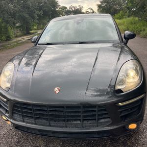 صورة 58 لـ 2017 Porsche MACAN BASE