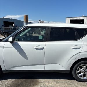 KIA SOUL - 4