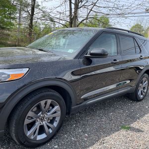 FORD EXPLORER XLT - 2