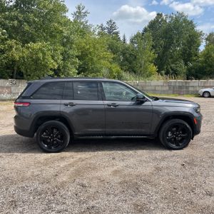 2024 JEEP GRAND CHEROKEE LIMITED 照片 10