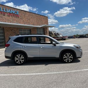 SUBARU FORESTER LIMITED - 10