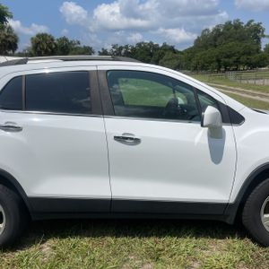 2018 Chevrolet TRAX LT — миниатюра 11
