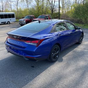 HYUNDAI ELANTRA SEL - 8