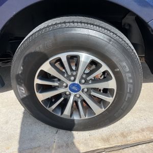 2015 FORD EXPEDITION XLT 缩略图 18
