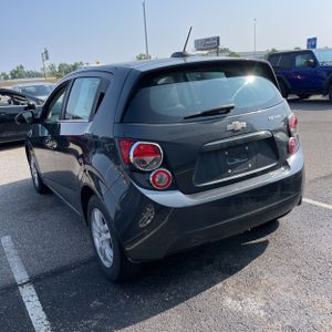 صورة 3 لـ 2015 Chevrolet SONIC LT AUTO
