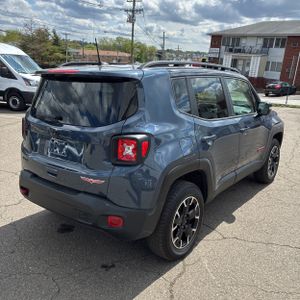 JEEP RENEGADE TRAILHAWK - 8