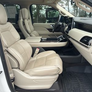 صورة مصغرة 31 لـ 2019 Lincoln NAVIGATOR L RESERVE