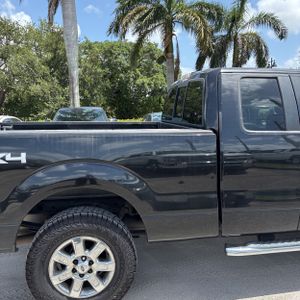 2014 FORD F-150 XLT photo 9