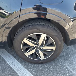 صورة مصغرة 18 لـ 2023 KIA SORENTO S