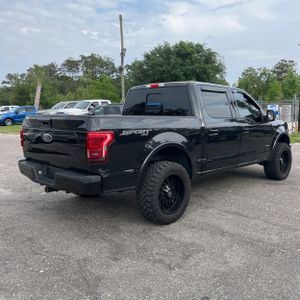FORD F-150 LARIAT - 8