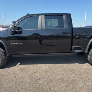 CHEVROLET SILVERADO 2500HD ZR2 - 4