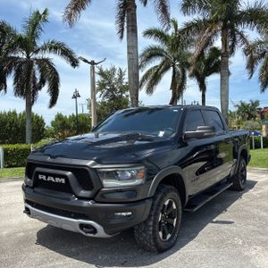 2023 RAM 1500 REBEL 照片 1