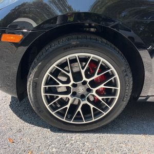 2017 Porsche MACAN TURBO 照片 17