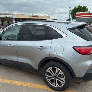 FORD ESCAPE HYBRID SEL - 6