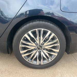 صورة مصغرة 18 لـ 2020 KIA CADENZA TECHNOLOGY