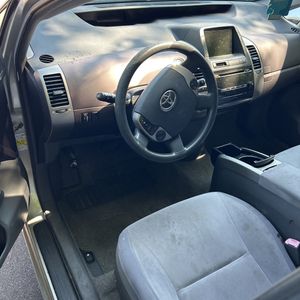صورة مصغرة 32 لـ 2004 Toyota PRIUS BASE