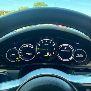 2019 Porsche CAYENNE E-HYBRID — фото 41
