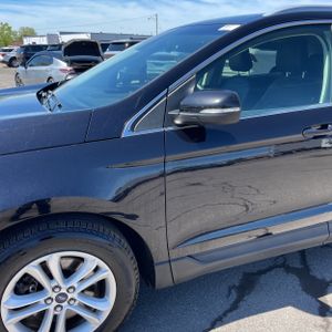 FORD EDGE SEL - 2