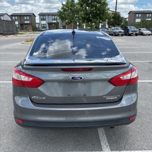 FORD FOCUS TITANIUM - 7