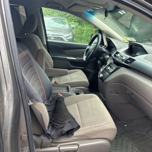 صورة 33 لـ 2011 Honda ODYSSEY EX