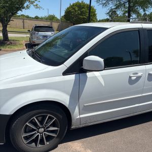 DODGE GRAND CARAVAN GT - 2