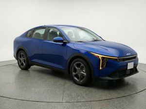 2025 KIA K4 LXS 照片 1
