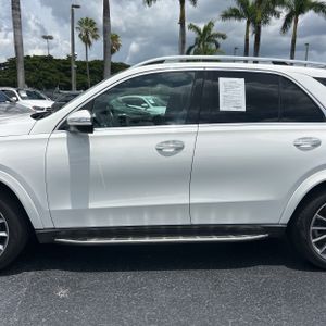 صورة 4 لـ 2024 Mercedes-BENZ GLE