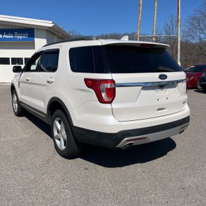 FORD EXPLORER XLT - 5