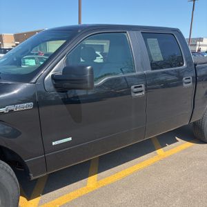 FORD F-150 XLT - 2